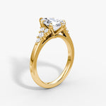 Load image into Gallery viewer, Pear Cut - Plain Band - Cluster Ring - 18 K Gold