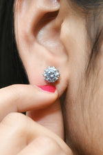 Load image into Gallery viewer, Solitaire Stud Earrings