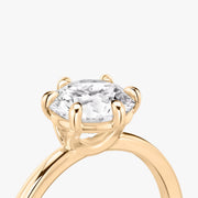 Round Cut - Plain Band - 6 Prong Classic Ring - 14 K Gold