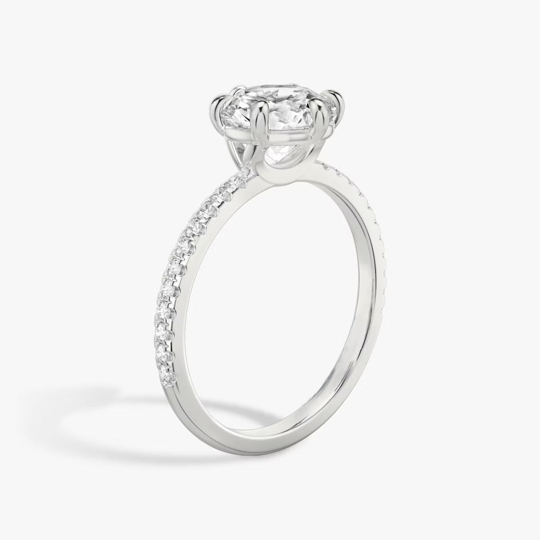 Round Cut - Pave Band - 6 Prong Classic Ring - 18 K Gold