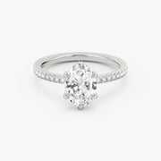Oval Cut - Pave Band - 6 Prong Classic Ring - 18 K Gold