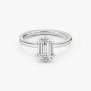 Emerald Cut - Plain Band - 6 Prong Classic Ring - 14 K Gold