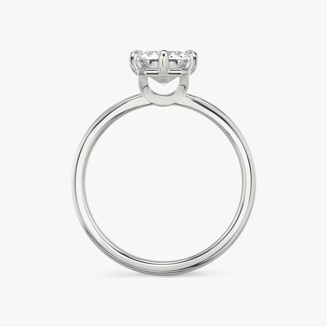 Emerald Cut - Plain Band - 6 Prong Classic Ring - 18 K Gold