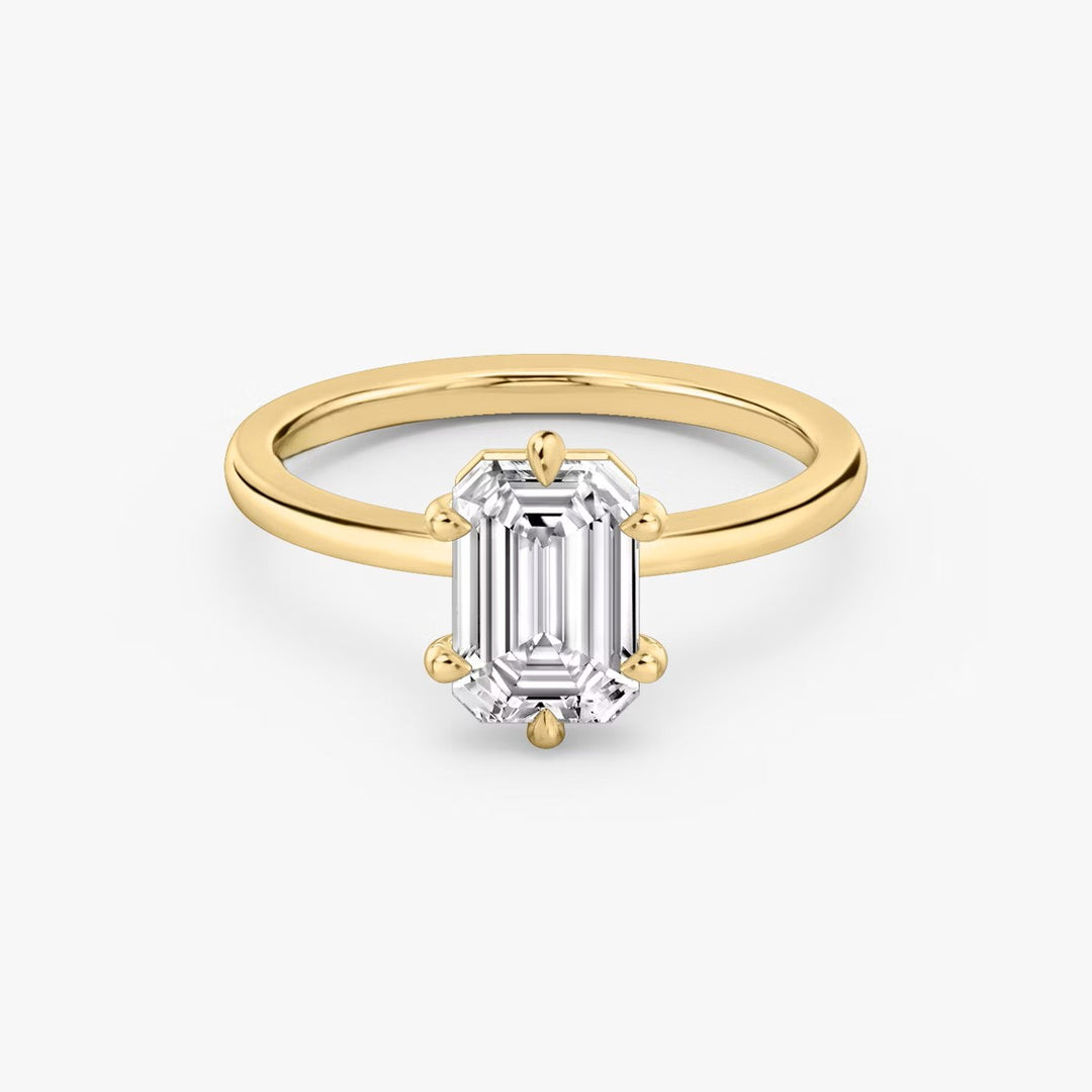 Emerald Cut - Plain Band - 6 Prong Classic Ring - 18 K Gold