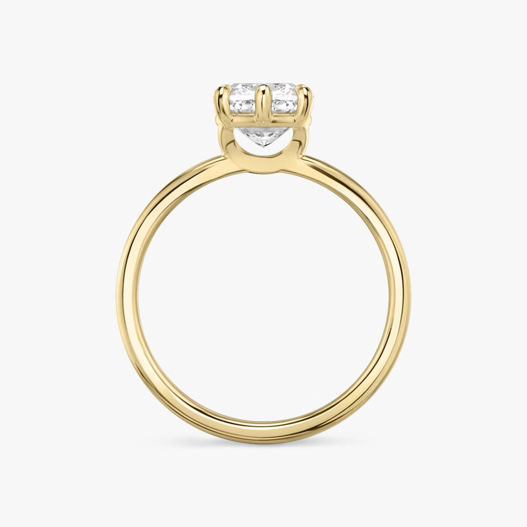 Cushion Cut - Plain Band - 6 Prong Classic Ring - 18 K Gold
