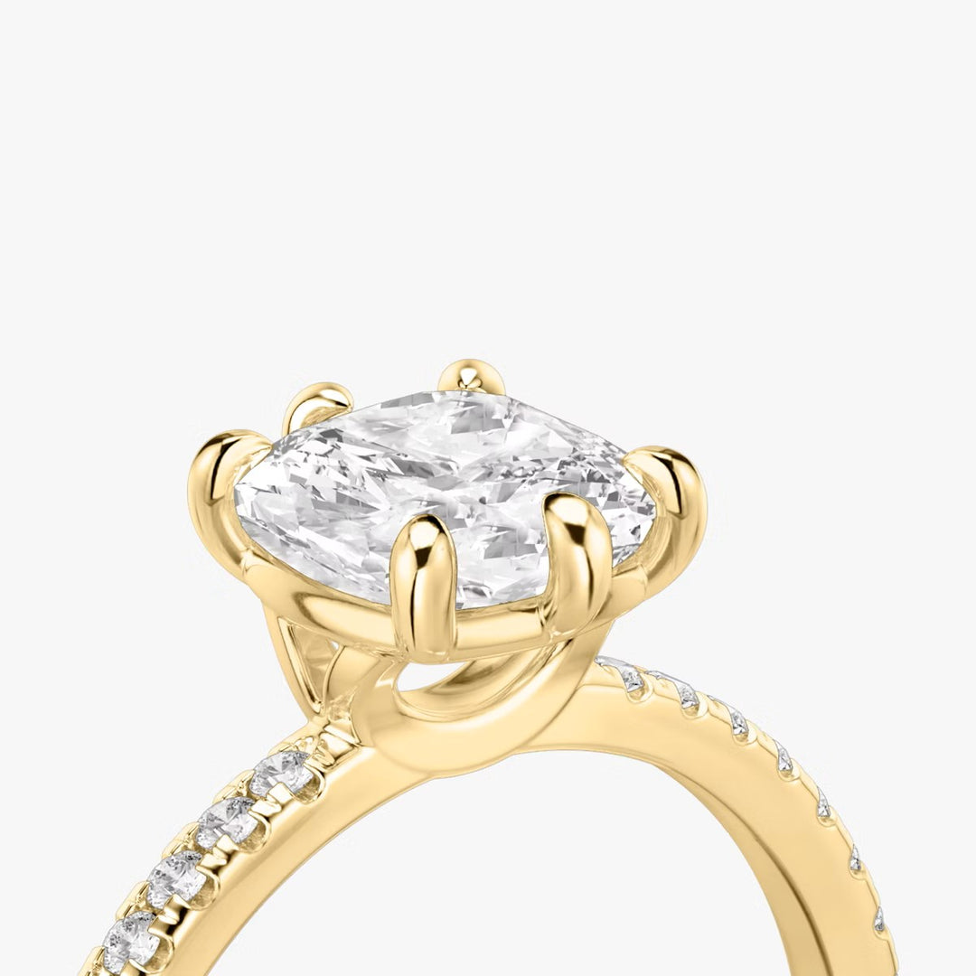 Cushion Cut - Pave Band - 6 Prong Classic Ring - 18 K Gold