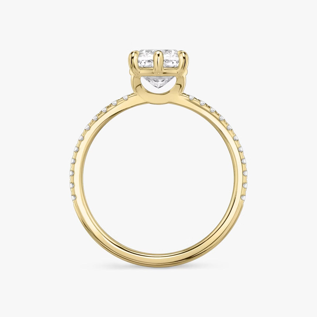 Cushion Cut - Pave Band - 6 Prong Classic Ring - 18 K Gold