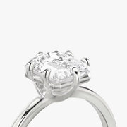 Radiant Cut - Pave Band - 6 Prong Classic Ring - 18 K Gold