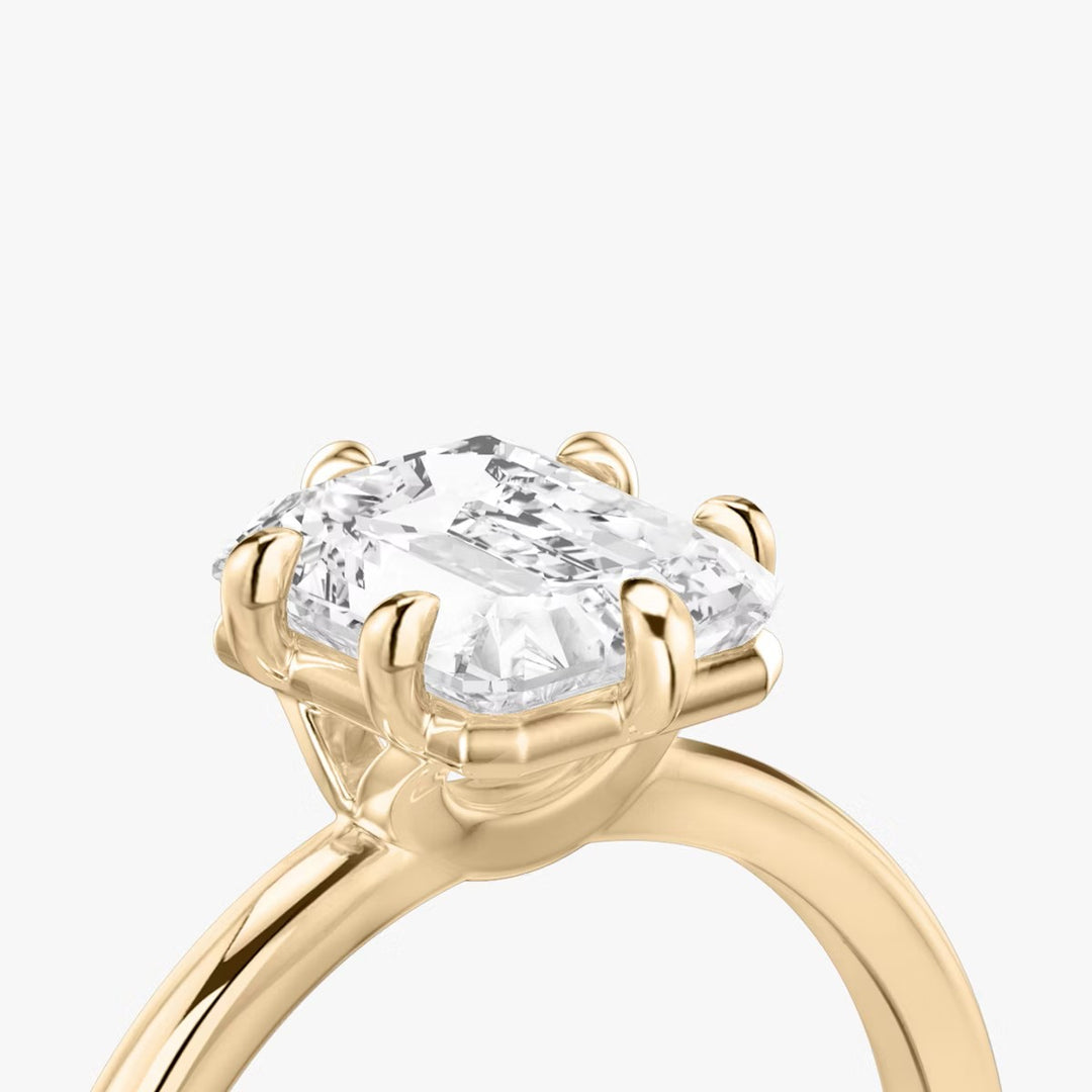 Radiant Cut - Pave Band - 6 Prong Classic Ring - 18 K Gold