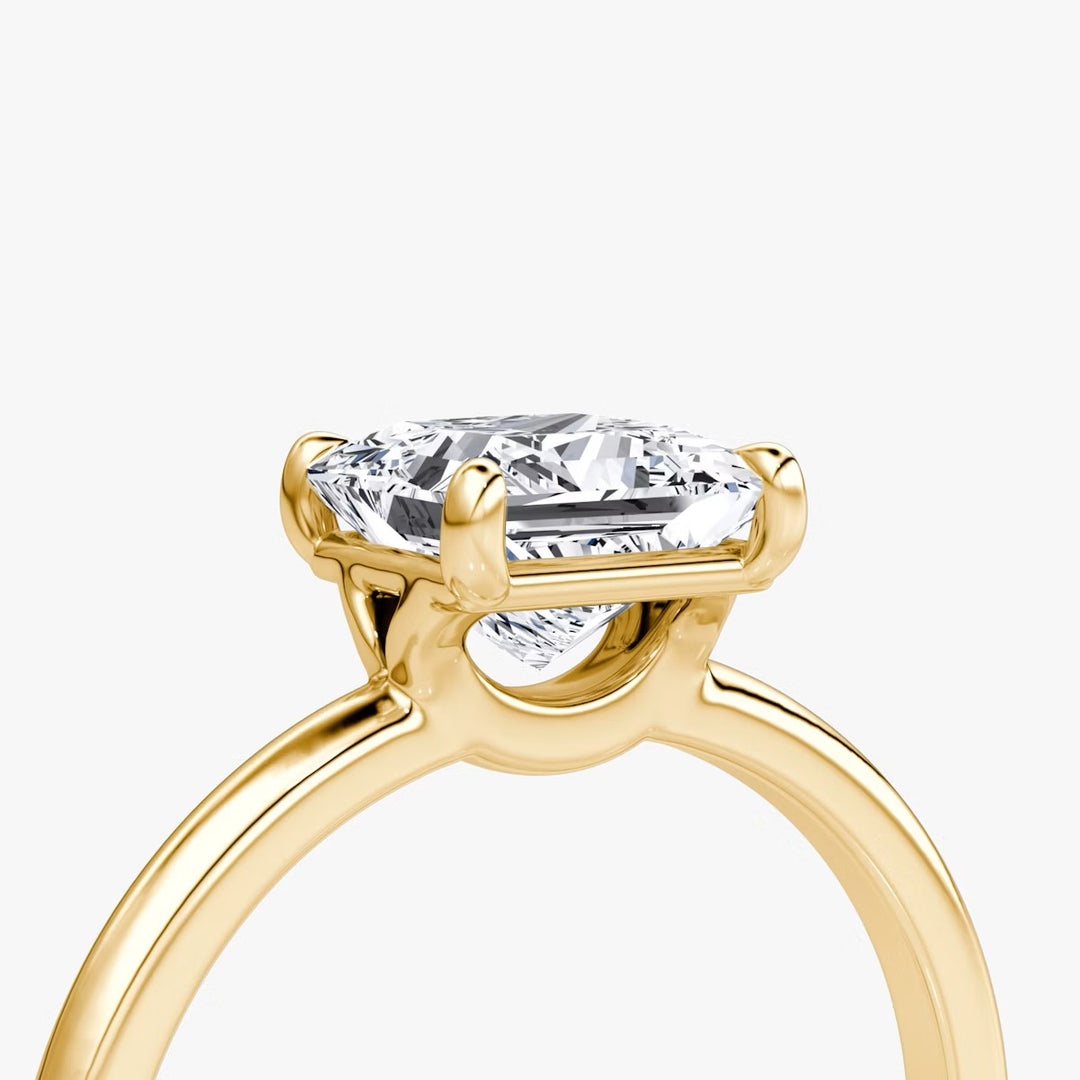 Princess Cut - Plain Band - Classic Engagement Ring- 18 K Gold
