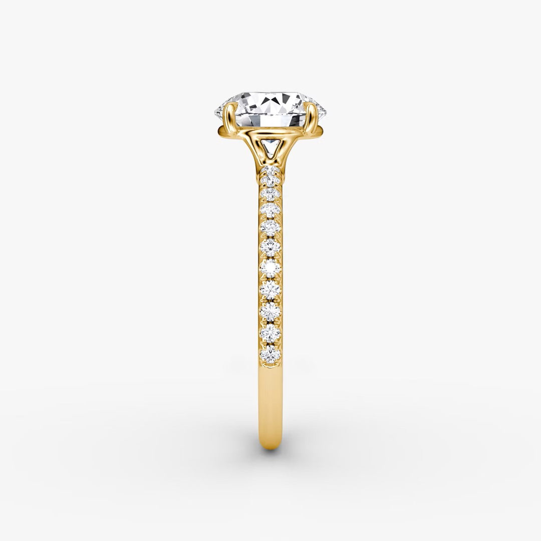 Round Cut - Pave Band - Classic Engagement Ring- 18 K Gold