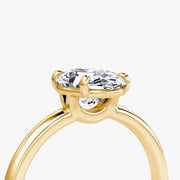 Oval Cut - Plain Band - Classic Engagement Ring- 14 K Gold