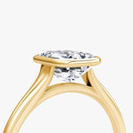 Load image into Gallery viewer, Emerald Cut - Bezel Ring - 18 K Gold

