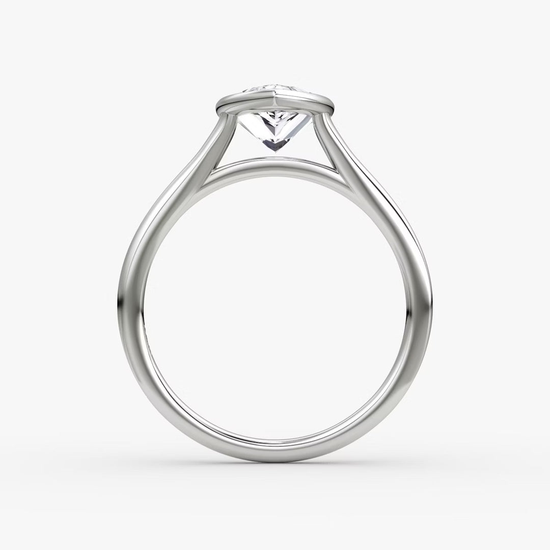 Pear Cut - Bezel Ring - 14 K Gold