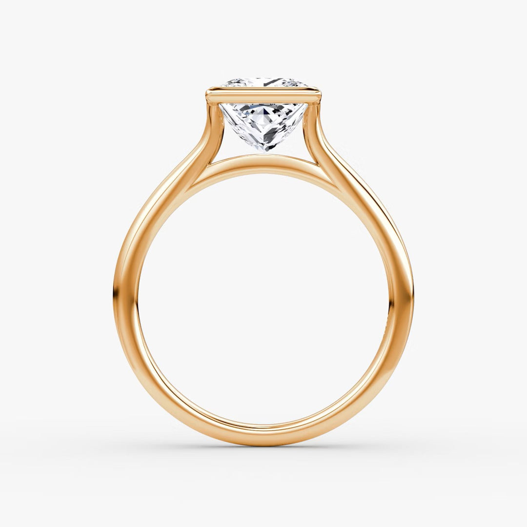 Princess Cut - Bezel Ring - 18 K Gold