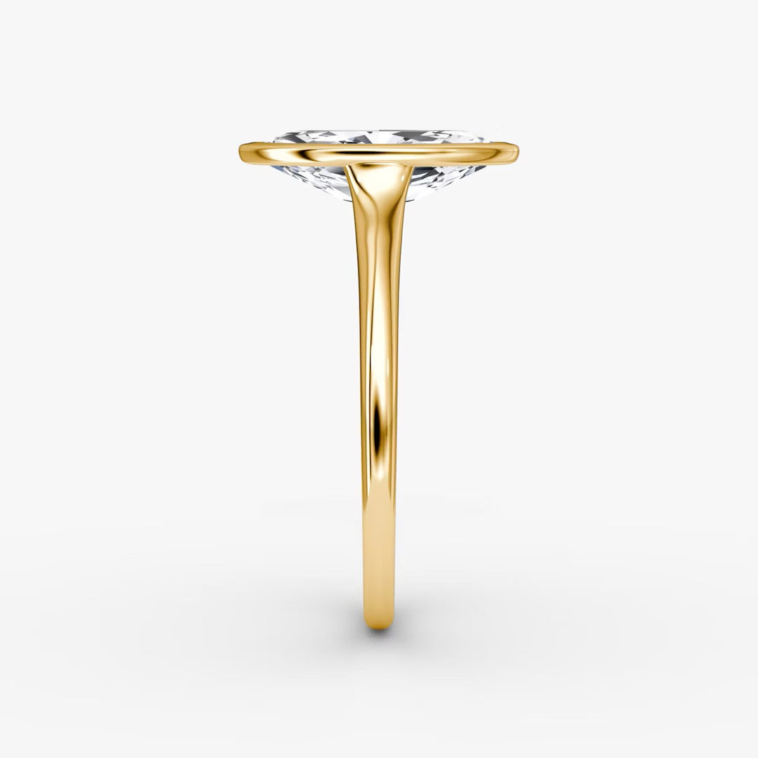 Marquise Cut - Bezel Ring - 14 K Gold