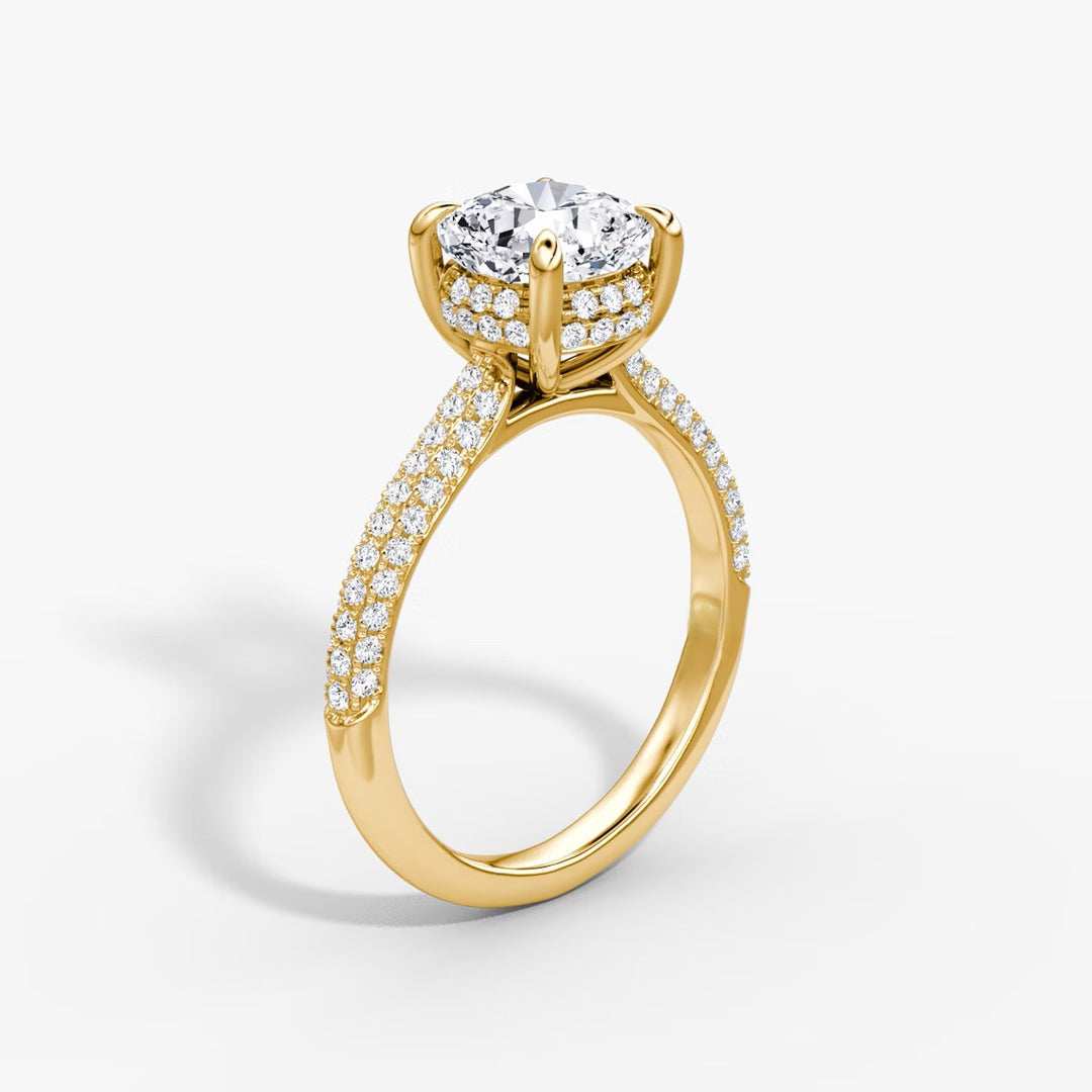 Cushion Cut - Royal Pave Ring - 18 K Gold