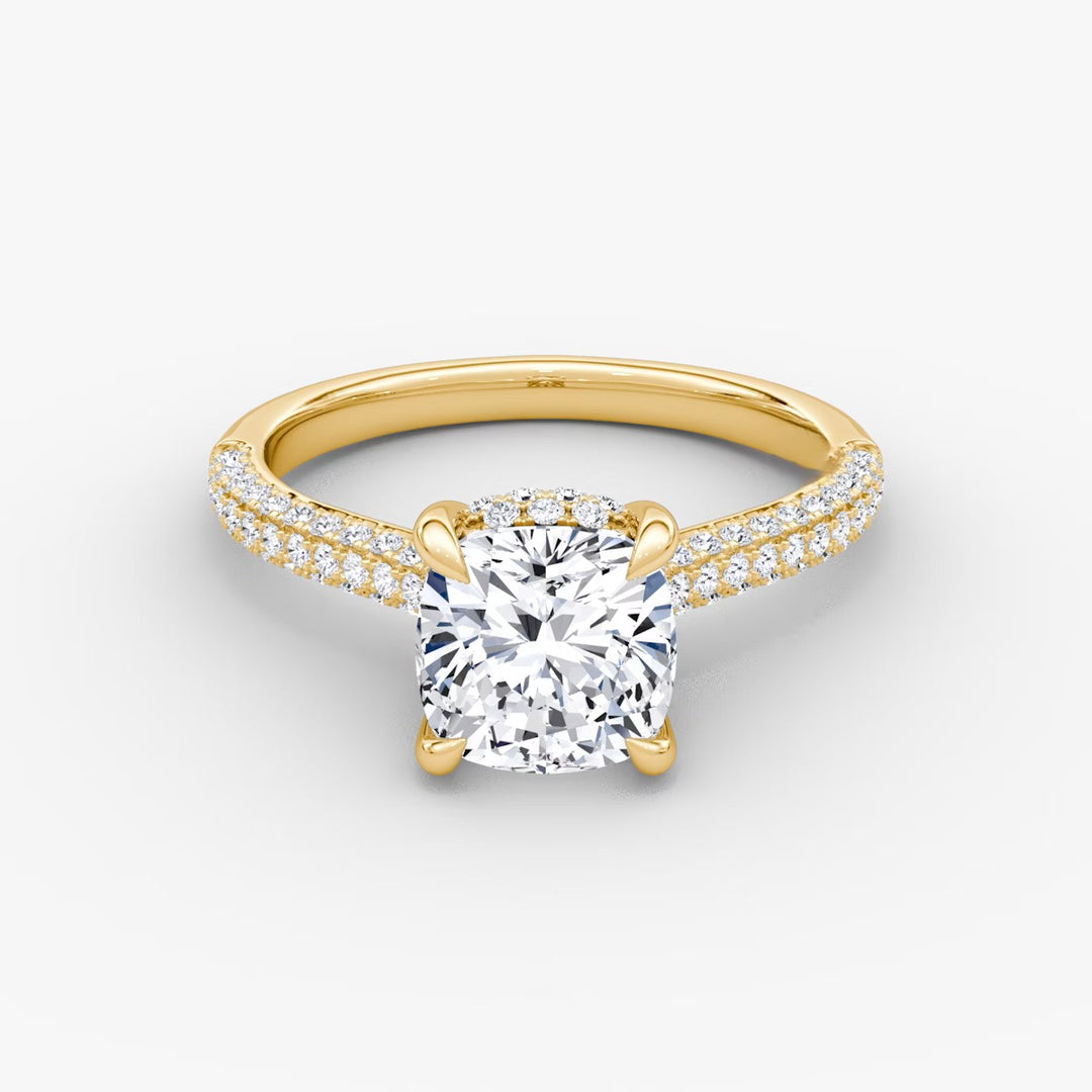 Cushion Cut - Royal Pave Ring - 18 K Gold
