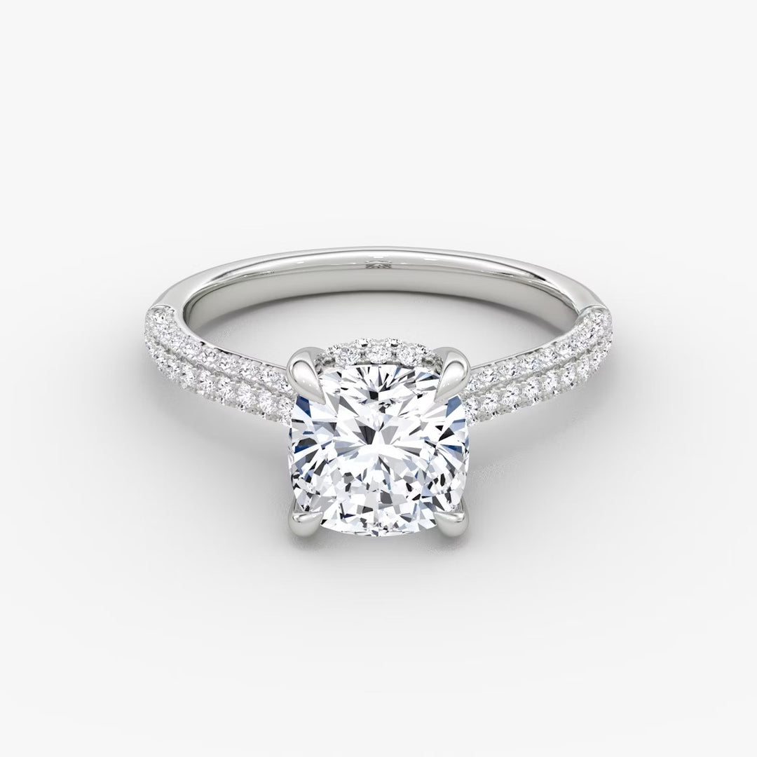 Cushion Cut - Royal Pave Ring - 18 K Gold