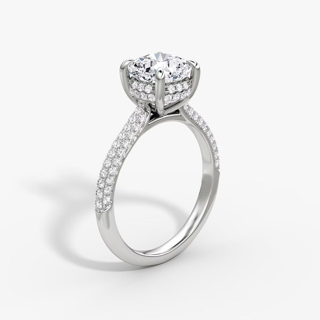 Cushion Cut - Royal Pave Ring - 18 K Gold