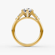 Round Cut - Plain Band - Cluster Ring - 14 K Gold