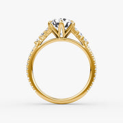 Round Cut - Pave Band - Cluster Ring - 14 K Gold