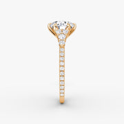 Round Cut - Pave Band - Cluster Ring - 14 K Gold