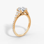 Load image into Gallery viewer, Round Cut - Pave Band - Cluster Ring - 18 K Gold

