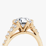Load image into Gallery viewer, Round Cut - Pave Band - Cluster Ring - 18 K Gold
