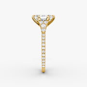 Emerald Cut - Pave Band - Cluster Ring - 18 K Gold