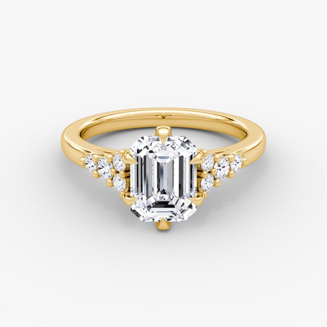 Emerald Cut - Plain Band - Cluster Ring - 14 K Gold