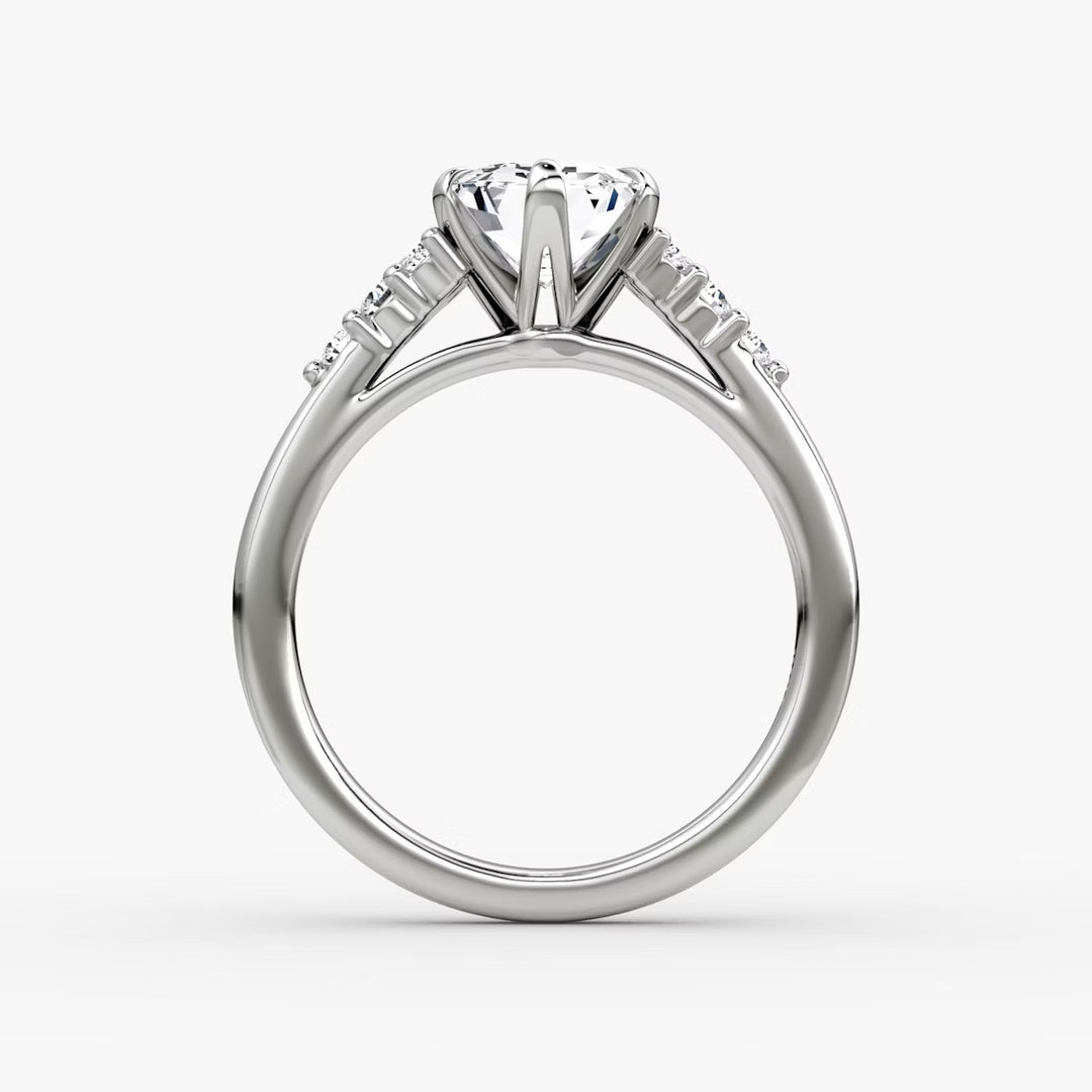 Emerald Cut - Plain Band - Cluster Ring - 14 K Gold