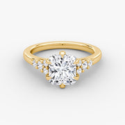 Radiant Cut - Plain Band - Cluster Ring - 18 K Gold