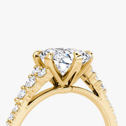 Radiant Cut - Pave Band - Cluster Ring - 14 K Gold