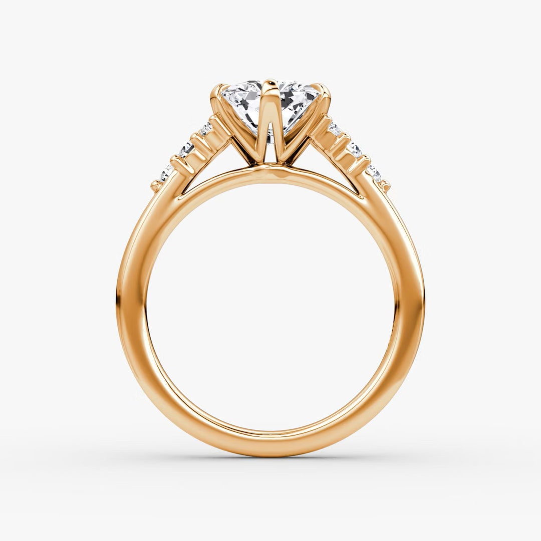 Radiant Cut - Plain Band - Cluster Ring - 14 K Gold