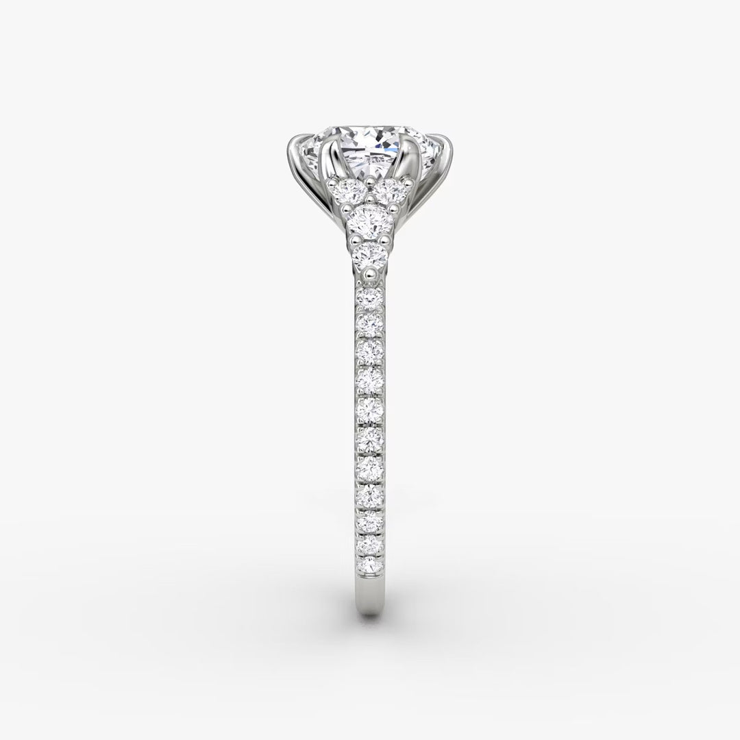 Cushion Cut - Pave Band - Cluster Ring - 14 K Gold