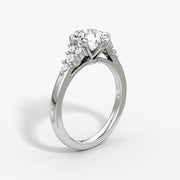 Cushion Cut - Plain Band - Cluster Ring - 18 K Gold