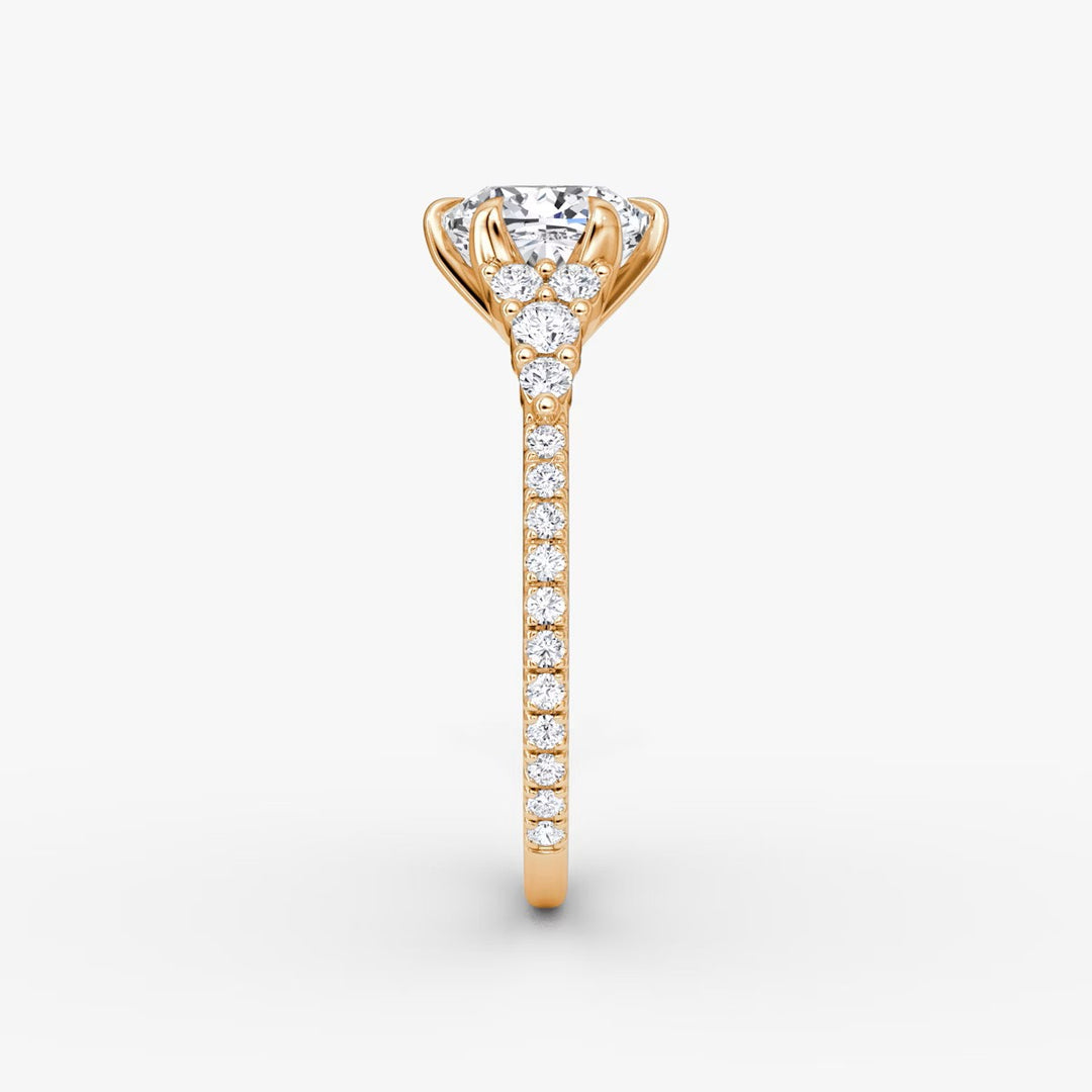 Cushion Cut - Pave Band - Cluster Ring - 18 K Gold