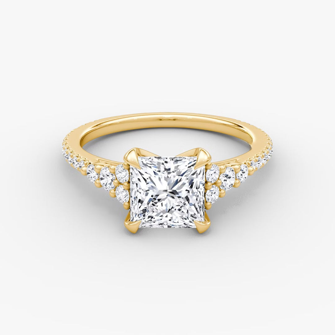 Princess Cut - Pave Band - Cluster Ring - 18 K Gold