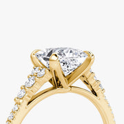Princess Cut - Pave Band - Cluster Ring - 14 K Gold