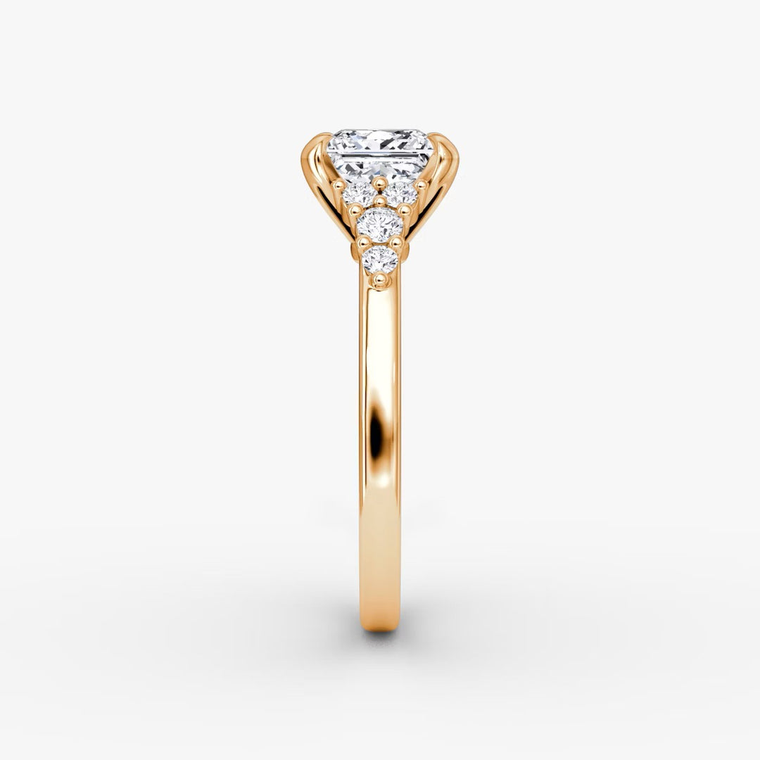 Princess Cut - Plain Band - Cluster Ring - 14 K Gold