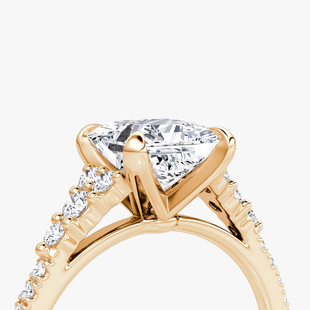 Princess Cut - Pave Band - Cluster Ring - 14 K Gold