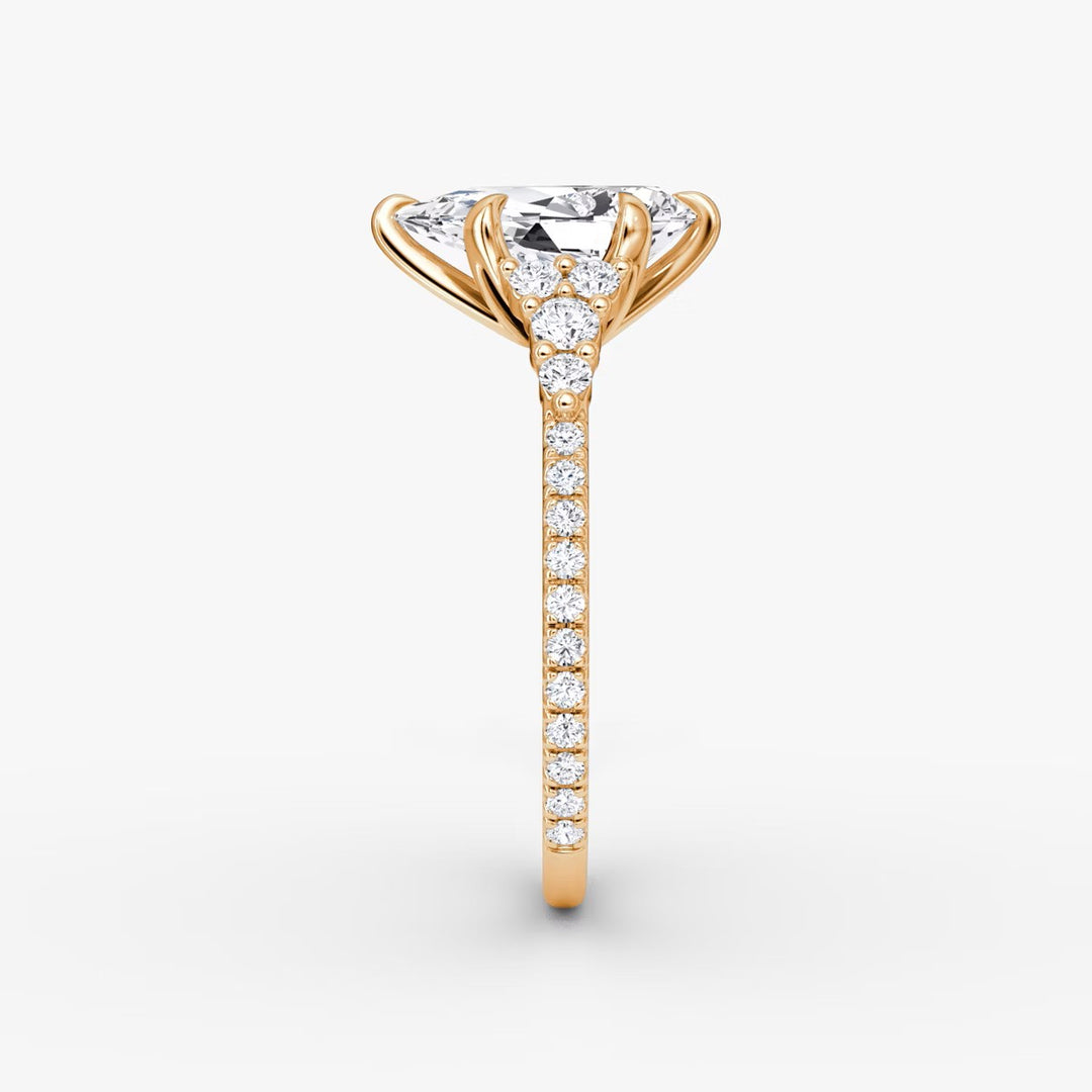 Pear Cut - Pave Band - Cluster Ring - 14 K Gold