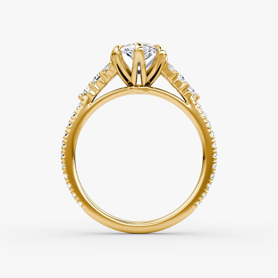 Pear Cut - Pave Band - Cluster Ring - 18 K Gold
