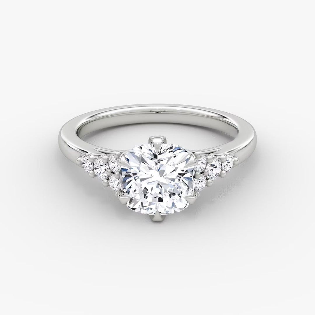 Cushion Cut - Plain Band - Cluster Ring - 14 K Gold