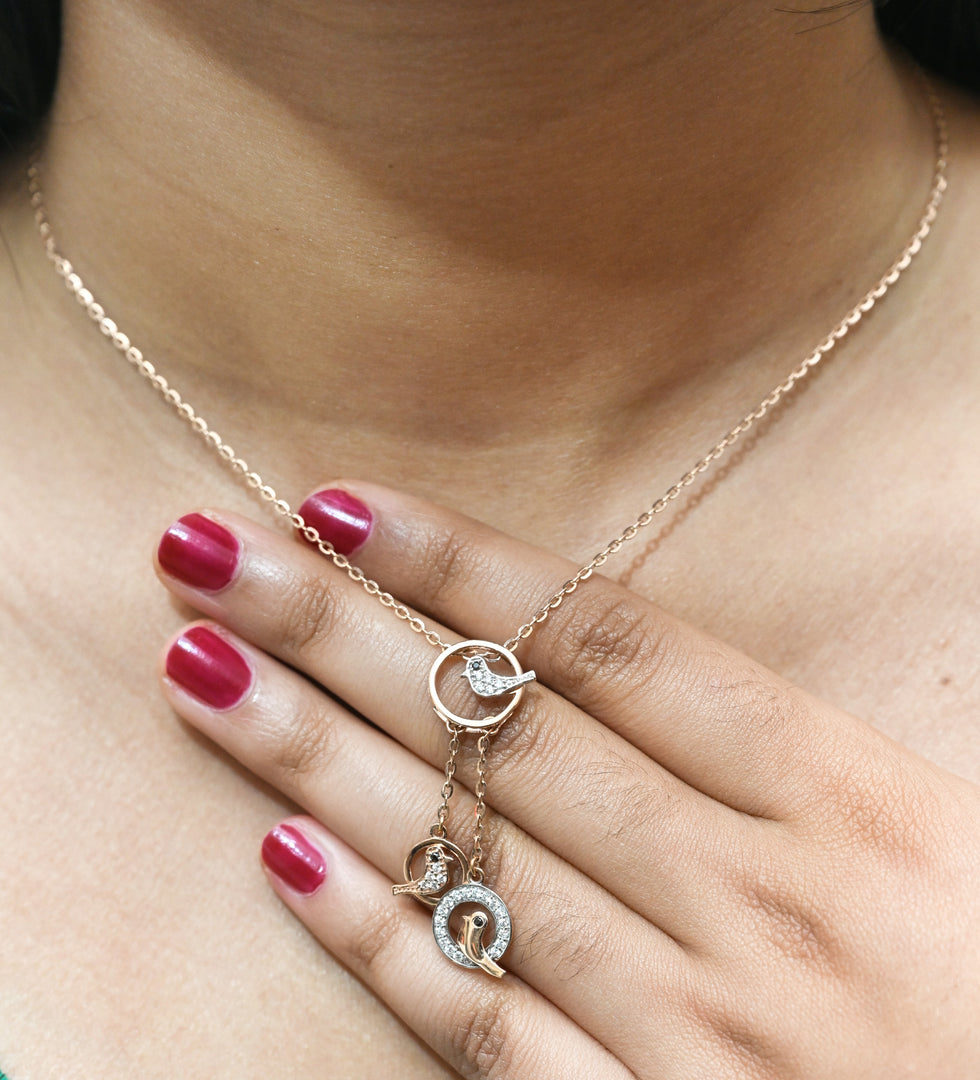 Timeless Elegance of Avian Grace - 18 Carat Gold