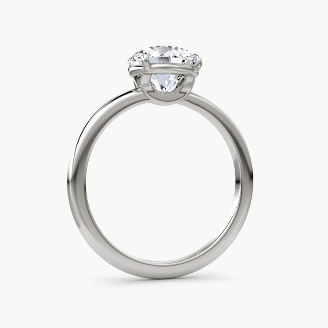 Round Cut - Plain Band - Classic Engagement Ring- 18 K Gold