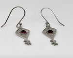 Load image into Gallery viewer, Earrings
