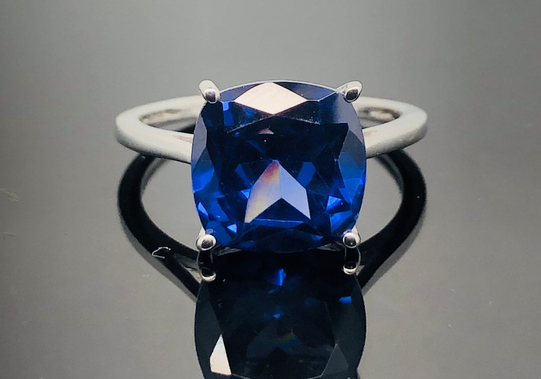 Amethyst Ring - 925 Sterling Silver
