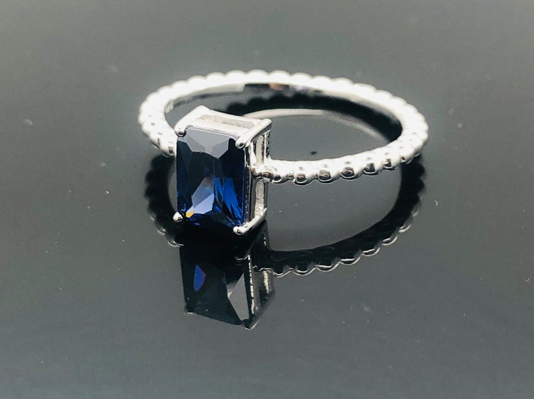 Amethyst Ring - 925 Sterling Silver